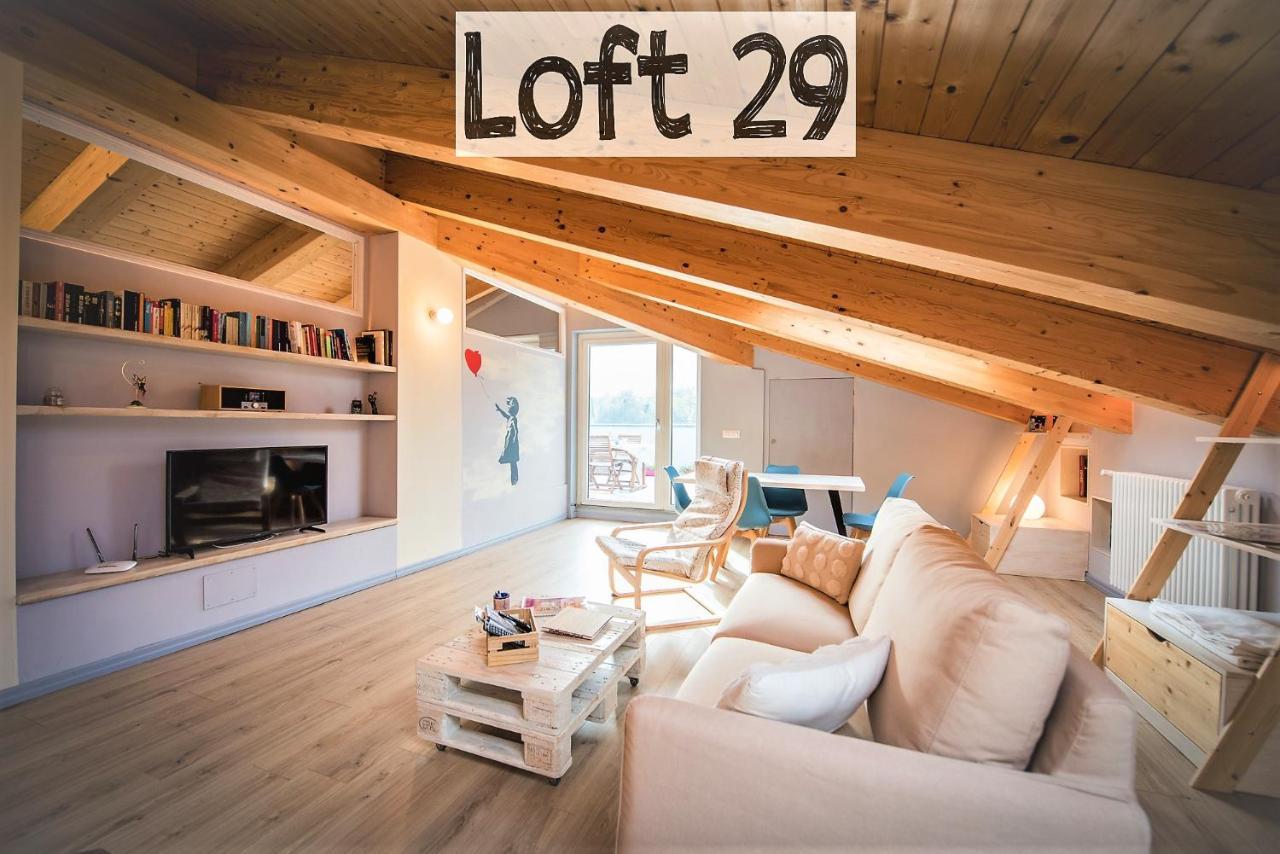 Loft 29 mansardato con ampio terrazzo Bussoleno Esterno foto