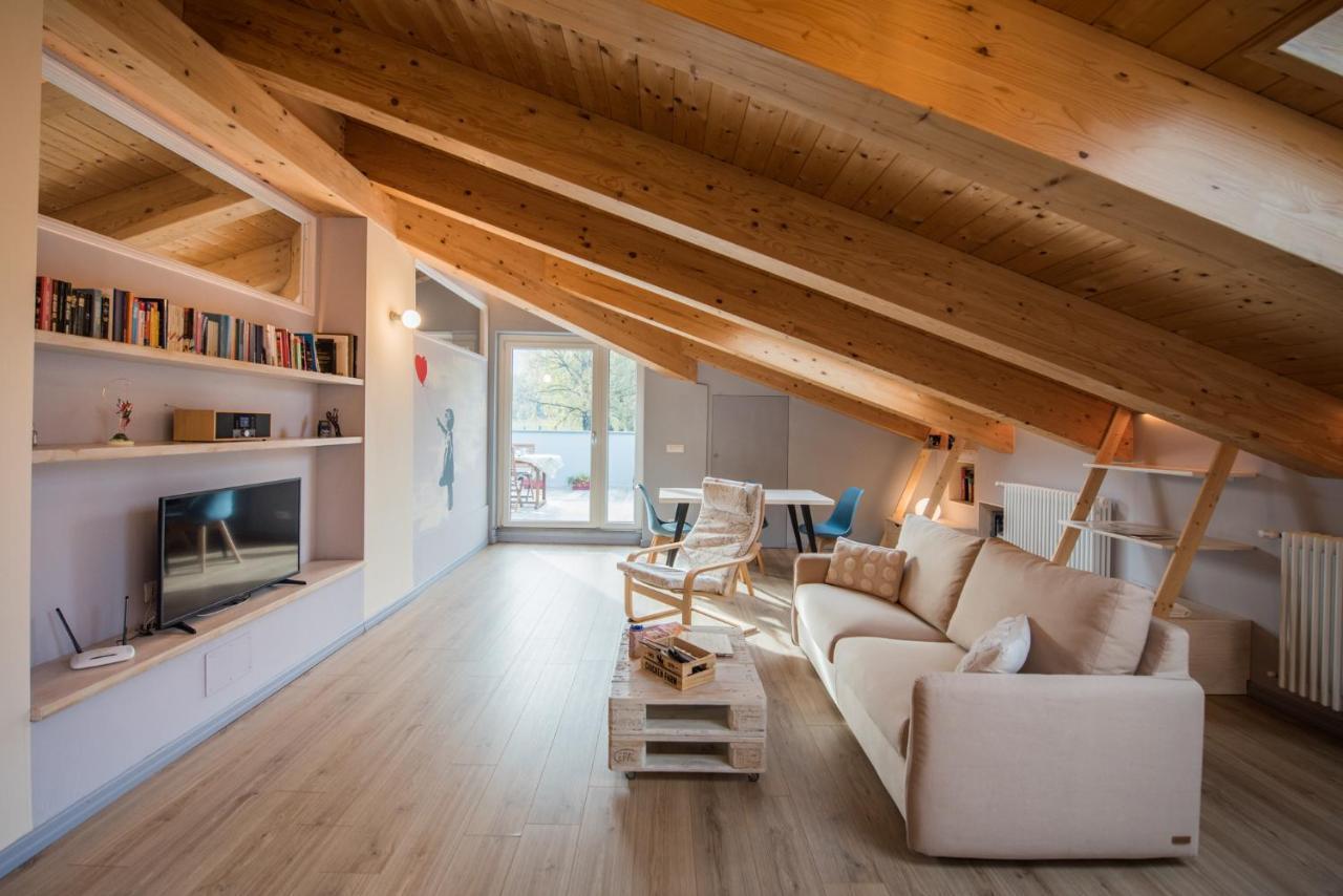 Loft 29 mansardato con ampio terrazzo Bussoleno Esterno foto