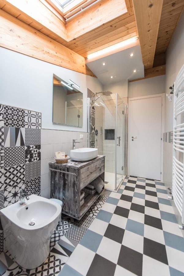 Loft 29 mansardato con ampio terrazzo Bussoleno Esterno foto