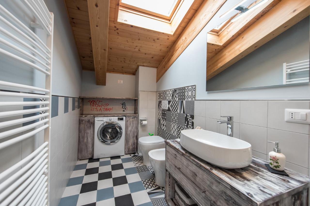 Loft 29 mansardato con ampio terrazzo Bussoleno Esterno foto